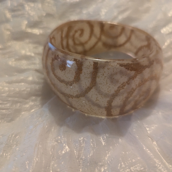 Amazing cream and gold sparkles wide bangle bracelet - Picture 2 of 7